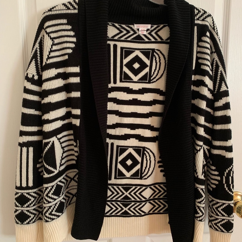Xhilaration Cardigan